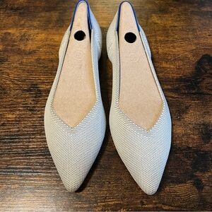 Rothy’s Point Flats in Flax Gray (Size 9.5)